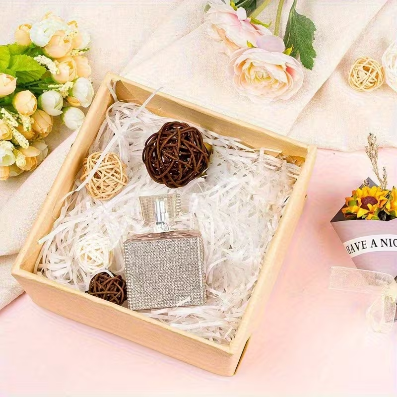 Virutas de papel de rafia con luz LED